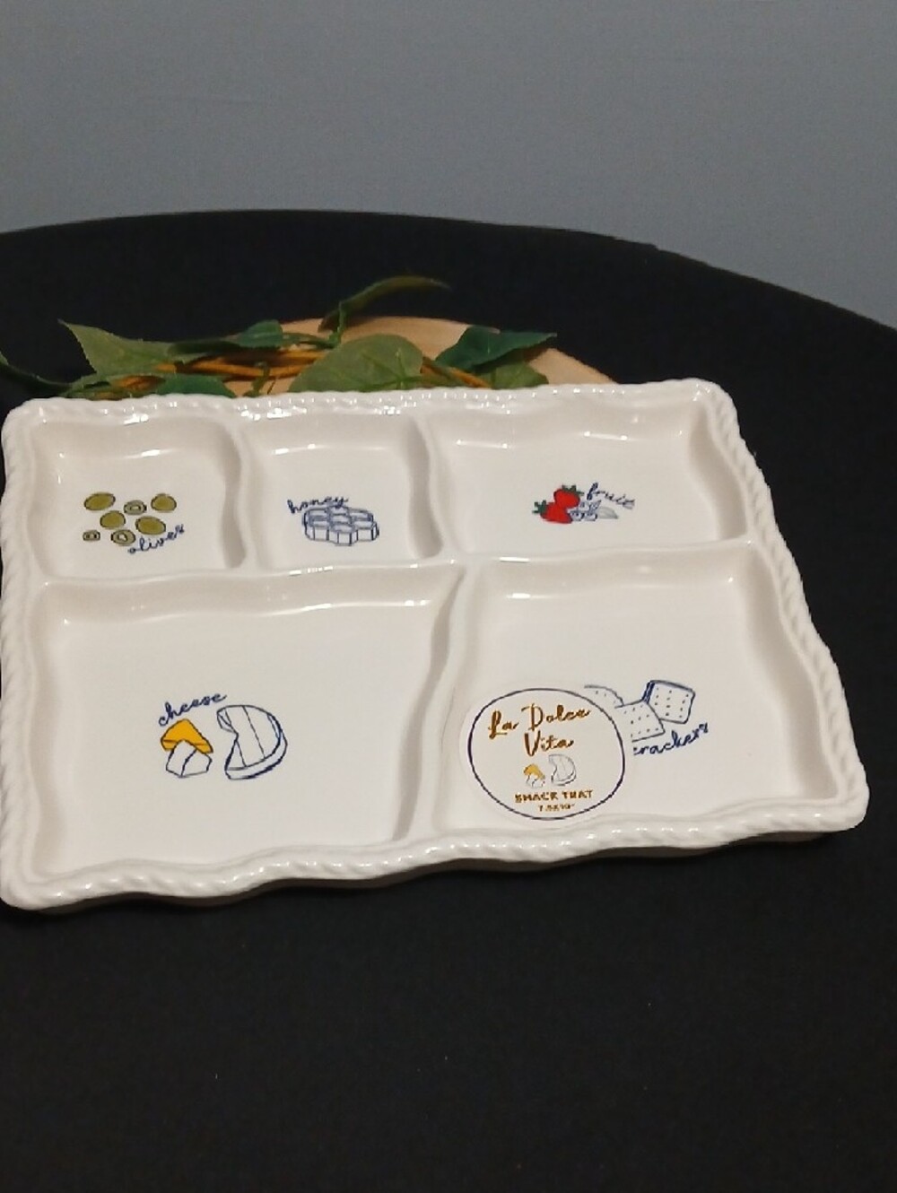 Dolce Vita Cream Ceramic Sectioned Appetizer Platter with Food Illustrations NWT - Picture 6 of 9